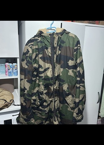 pull bear kamuflaj mont