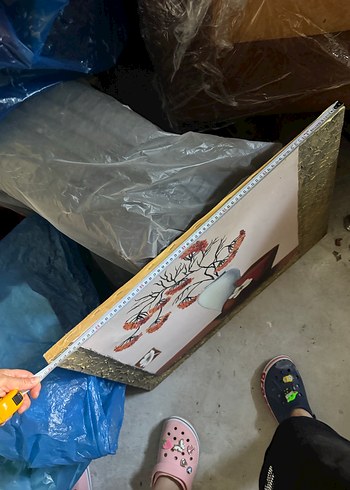 Beyaz Vazo ve Çiçekli Tablo - Görsel 4