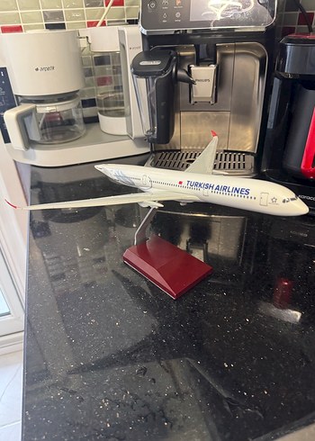 Beyaz Turkish Airlines Uçak Maketi - Görsel 2