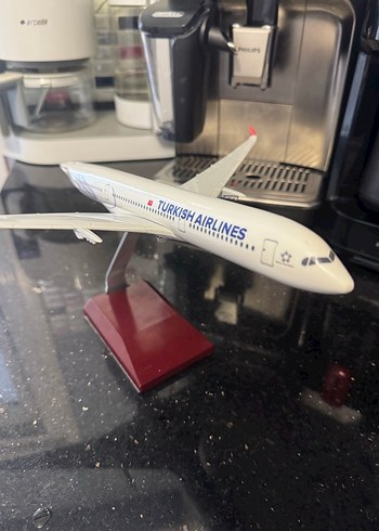 Beyaz Turkish Airlines Uçak Maketi - Görsel 3
