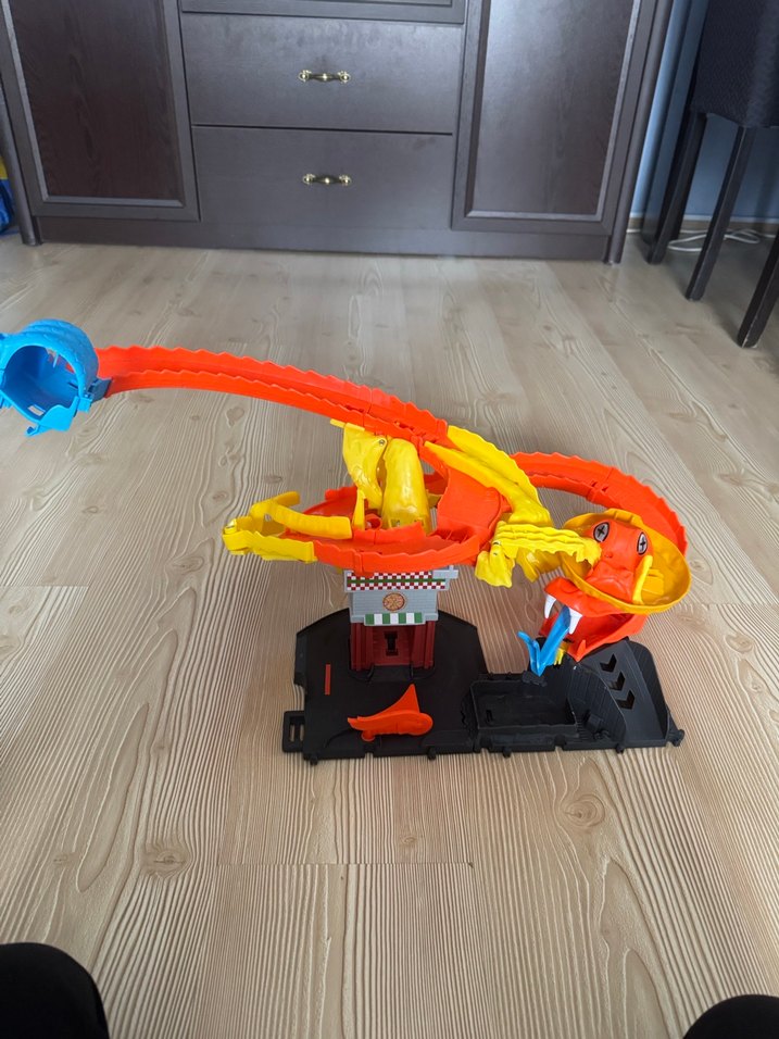 Hotwells pizza  Renkli Yarış Parkuru Oyuncağı - Görsel 3