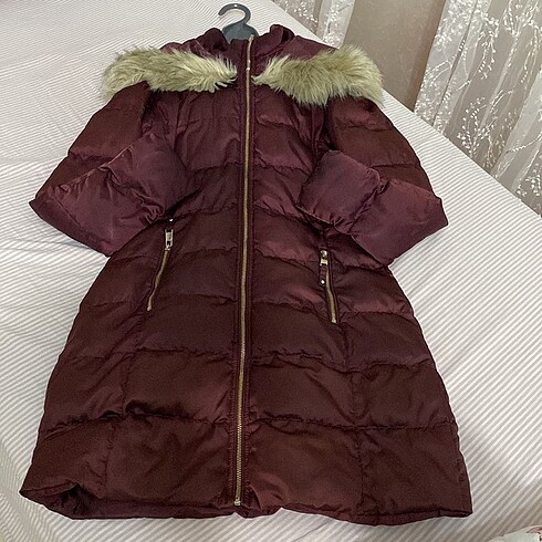 Zara model bordo kürk detaylı mont