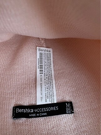  Beden Bershka yün bere