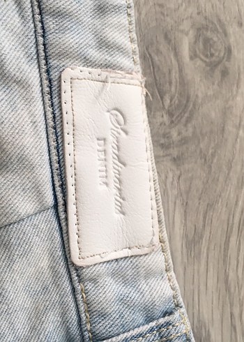 s Beden mavi Renk Bohem Tarzda Düğmeli Mini Denim Şort
