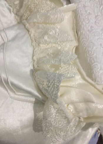 Parlak saten krem Yatak örtüsü - Görsel 4