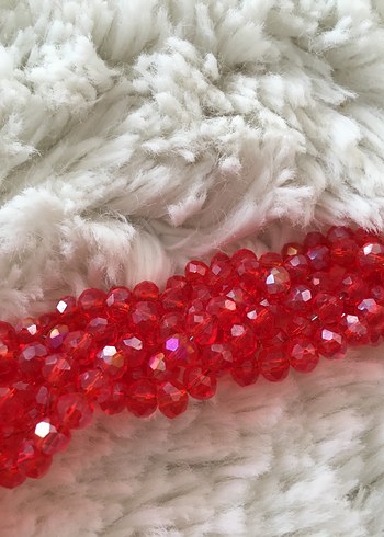 Kırmızı Boncuklu Örgü Saç Aksesuarı - Görsel 2