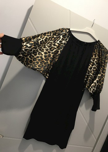 Leopar Desenli Kürk Detaylı Midi Elbise