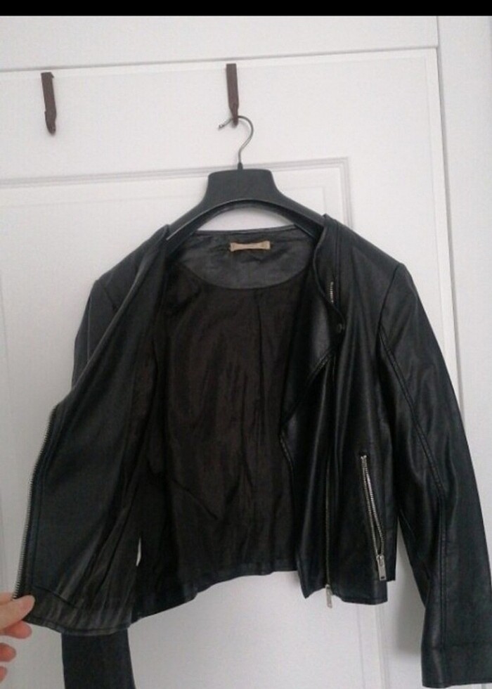 kadın siyah deri ceket mango - Görsel 3