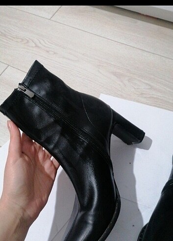 kadın topuklu bot - Görsel 2