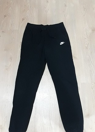 Orjinal nike esofman 
