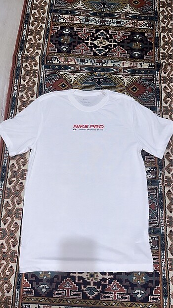 Nike pro tişört
