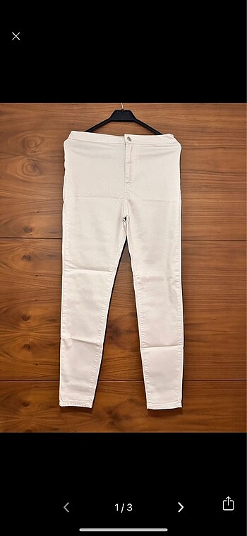 Beyaz Pantalon