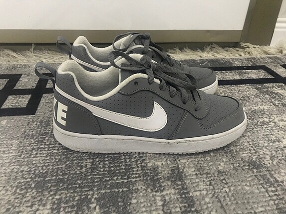 Nike spor ayakkabı