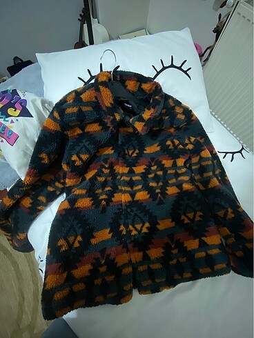 m Beden çeşitli Renk PULL&BEAR PELUŞ MONT