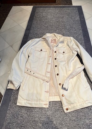 Düğmeli Beyaz Midi Denim Ceket