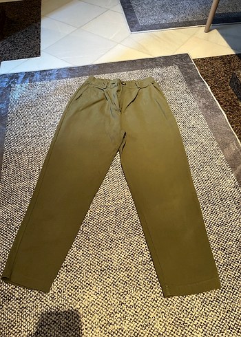 Kadın Haki Bol Kesim Kemerli Kumaş Pantolon