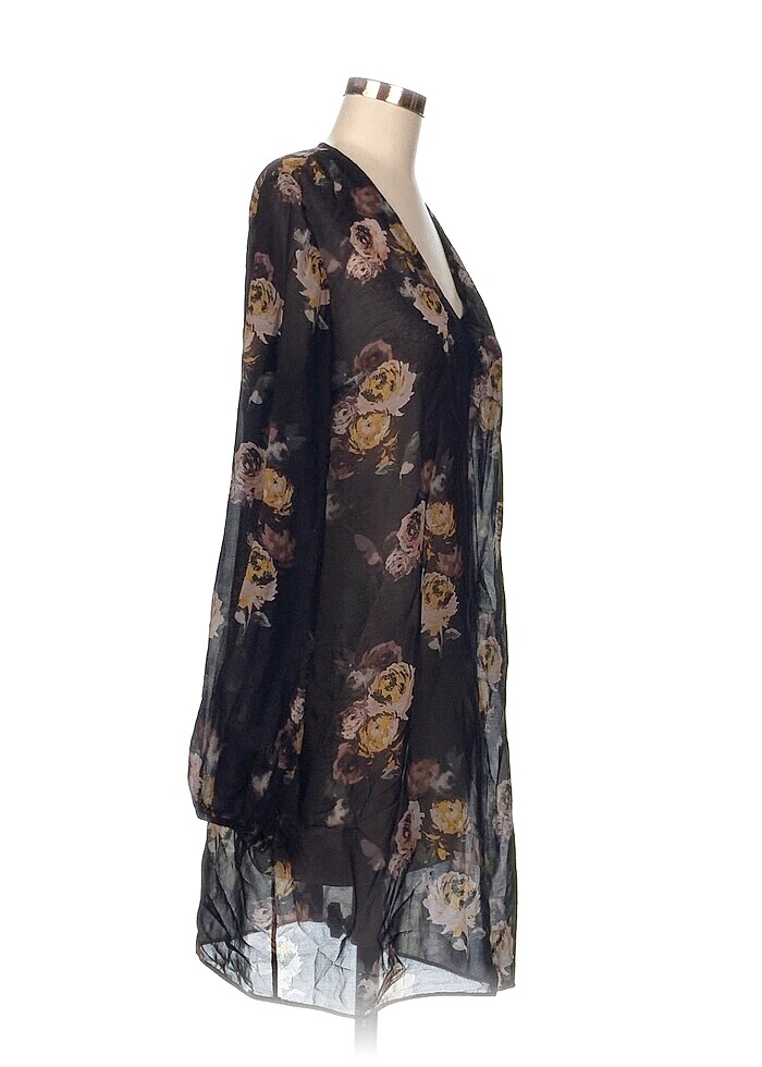 Trendyol & Milla Kısa Elbise %70 İndirimli. - Görsel 2