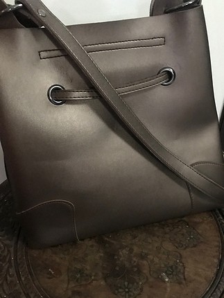 Guess Hiç bir deformesi yoktur