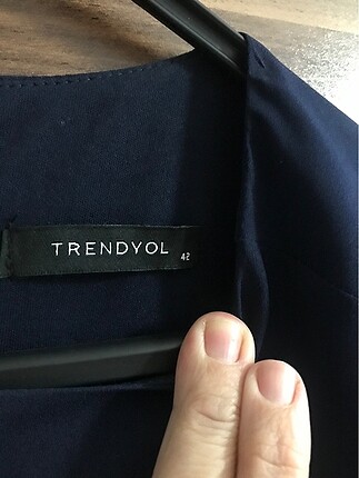 Trendyol & Milla Şifon astarlı şık elbise