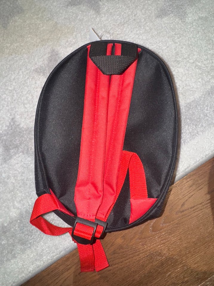 Örümcek Adam Temalı Kırmızı Çocuk Sırt Çantası - Görsel 3