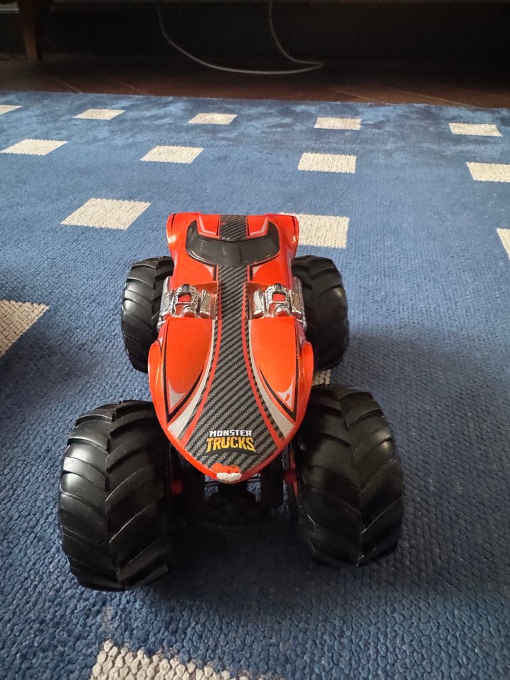 Kırmızı Hot Wheels Oyuncak Araba - Görsel 3