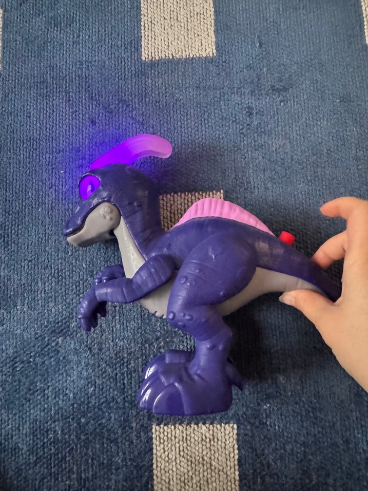 Mor Dinozor Figürü - Görsel 2