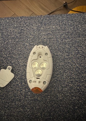 Beyaz Gri Robot Dinozor Figürü - Görsel 5