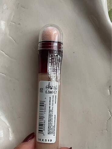 Maybelline New York Instant Anti Age Eraser Kapatıcı 01 Light - Görsel 3