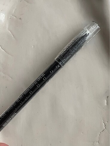 Maybelline New York Tattoo Liner Jel Göz Kalemi 900 Deep Onyx - Görsel 2