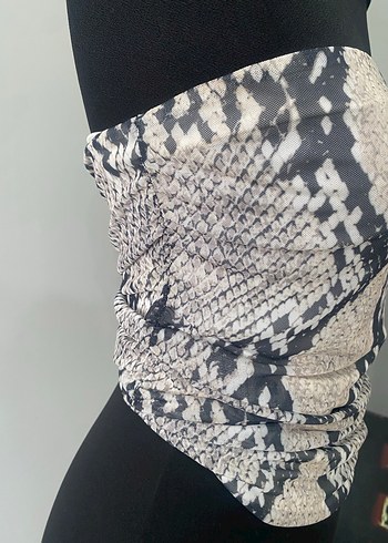 Gri Yılan Desenli Straplez Mini Büstiyer - Görsel 3