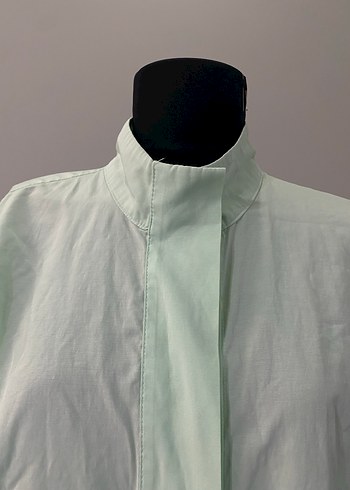 Yüksek Yakalı Gömlek - Görsel 2