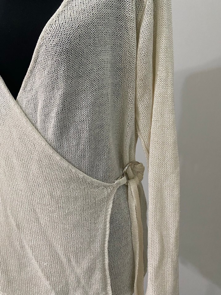 Kadın Beyaz V Yaka Örgü Salaş Kazak - Görsel 3