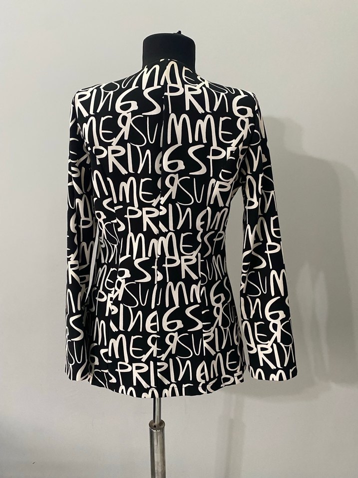 Siyah Baskılı Kadın Blazer - Görsel 3