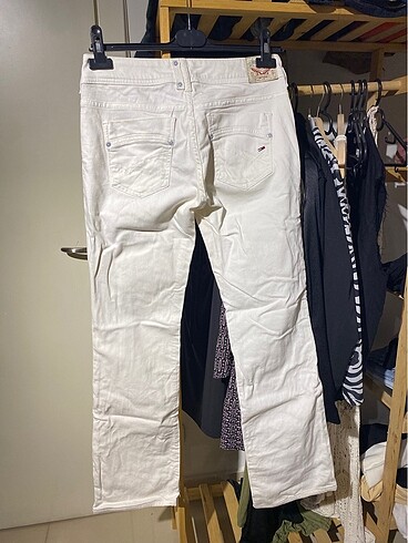 28 Beden Tommy jean