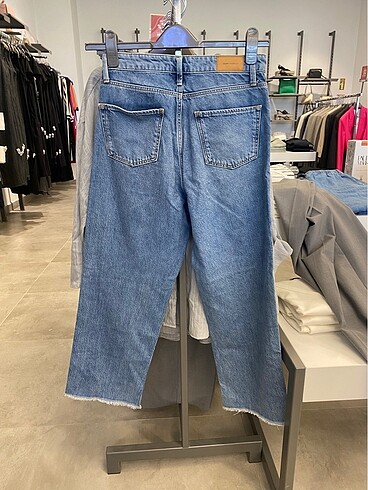 28 Beden Colins jean