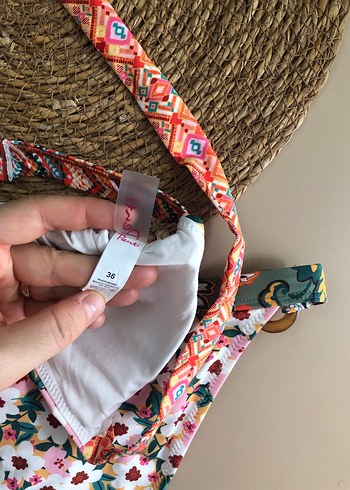 Renkli Dantel Detaylı Bohem Bikini - Görsel 3