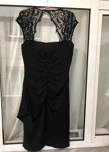 Siyah Straplez Dantel Detaylı Midi Elbise - Görsel 4