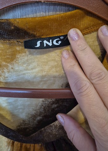 V Yaka Kısa Kollu Bohem Hamile Tişörtü - Görsel 2