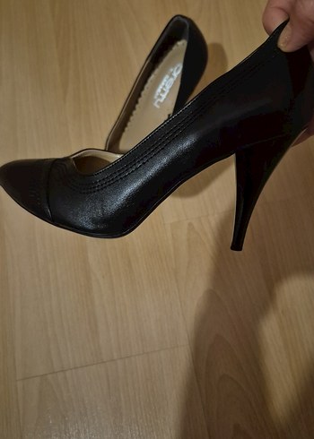 Siyah Parlak Yılan Desenli Stiletto - Görsel 2