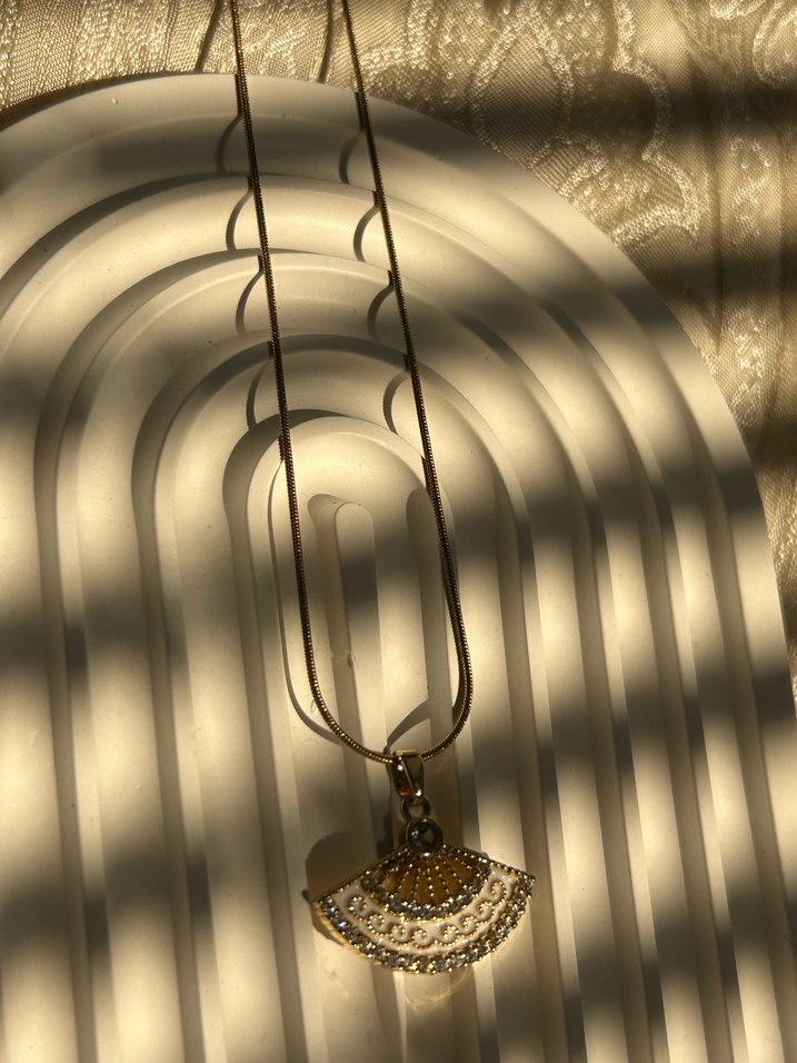 Çelik yelpaze kolye - Görsel 2