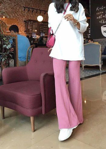 Pembe Salaş Midi Kadın İspanyol Paça Pantolon