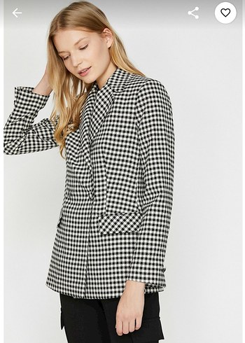 Gri Kareli Düğmeli Kadın Blazer Ceket