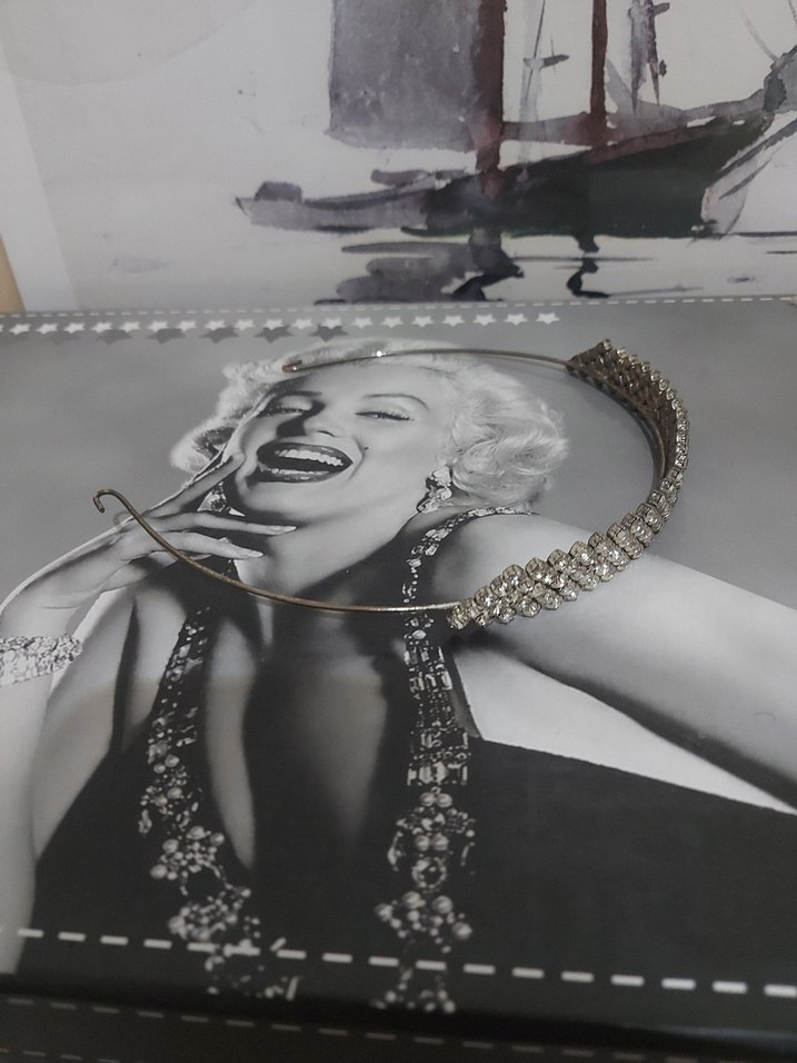 Parlak Taşlı Metal gri gelin taci - Görsel 3