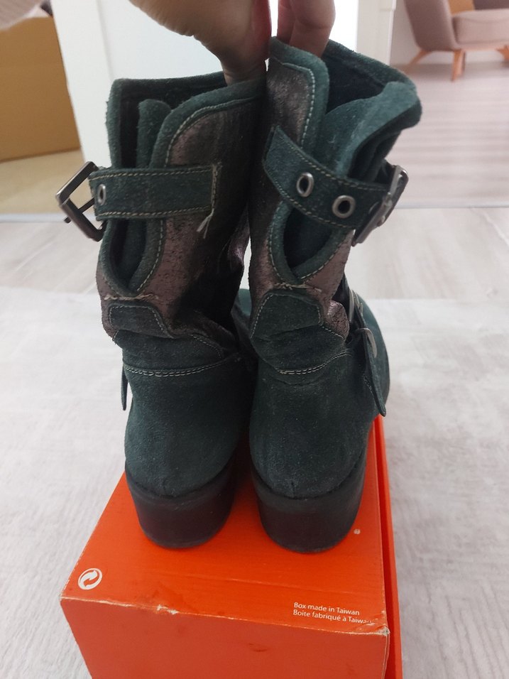 koyu yesil  Süet Tokalı Kadın Bot - Görsel 3