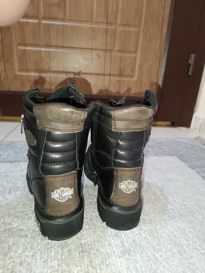 Harley Davidson kadın bot - Görsel 2