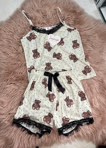 m Beden Teddy Desenli Dantelli Kısa Kadın Pijama Takımı
