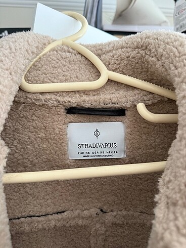 Stradivarius Stradivarius kürklü çeket