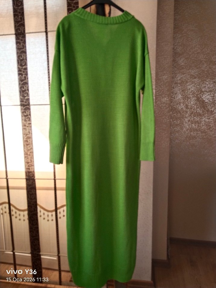 Fıstık yeşili uzun triko elbise - Görsel 5