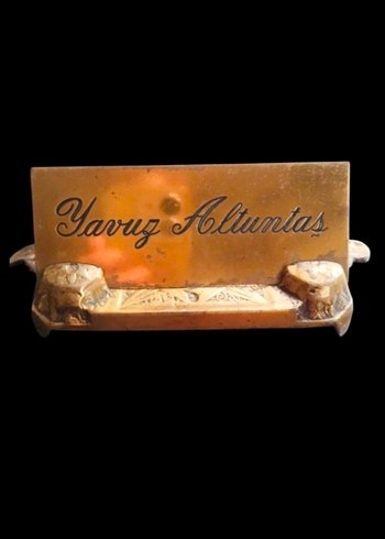 Antik Döküm Pirinç Masa İsimliği - Görsel 2