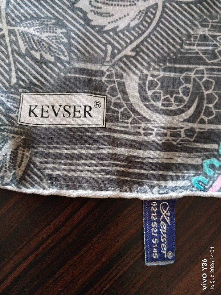 Kevser ipekimsi Eşarp - Görsel 5